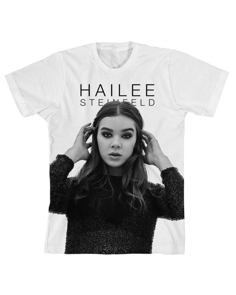 Hailee Steinfeld Haiz in B&W T-shirt $11.31 Shirts